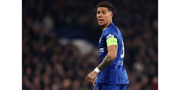 Chelseas demütigende Niederlage hat Enzo Fernández' Selbstvertrauen schwer getroffen Chelseas demütigende Niederlage hat Enzo Fernández' Selbstvertrauen schwer getroffen